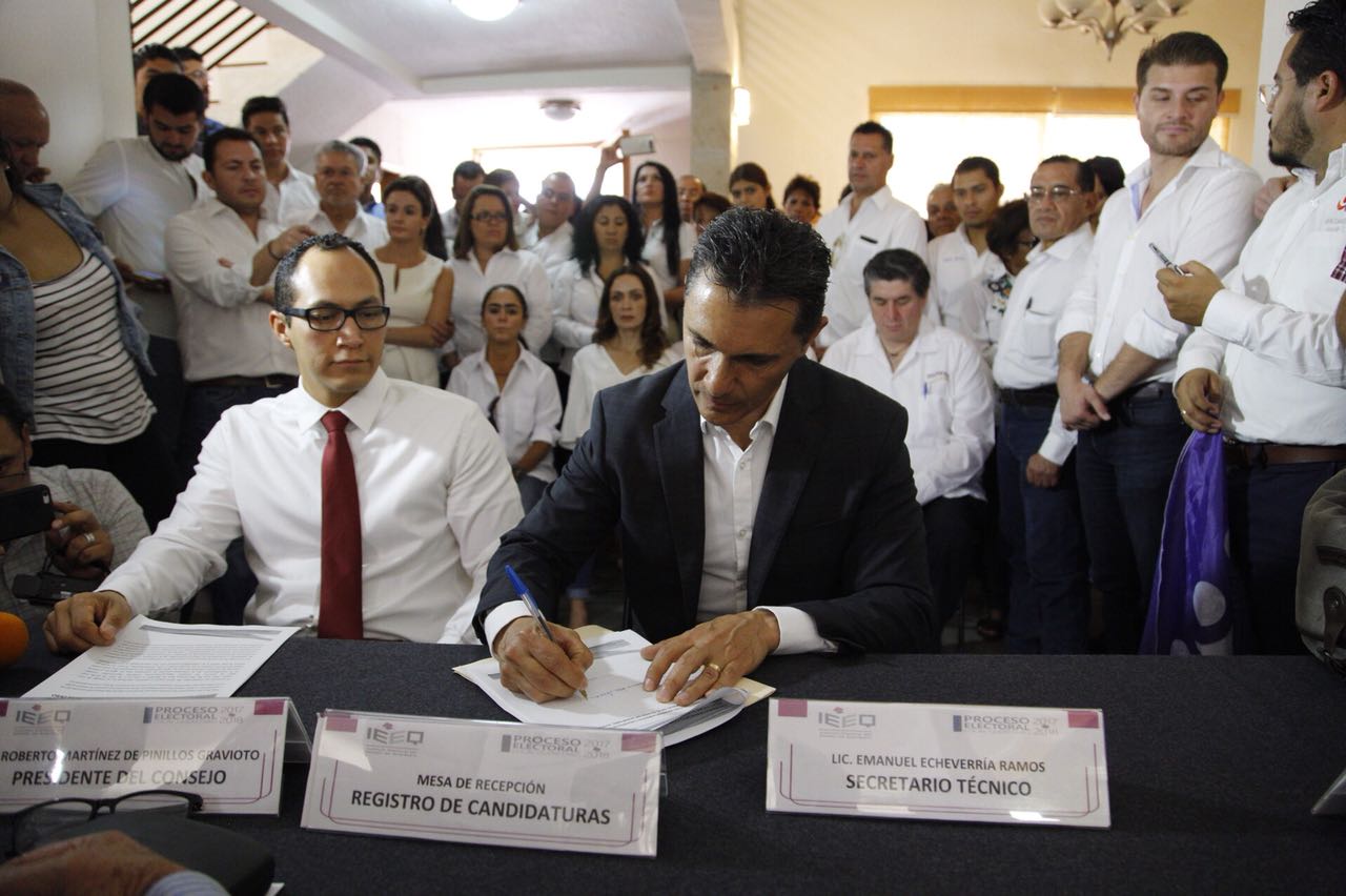 Adolfo Ríos se registró como candidato a la alcaldía de Querétaro