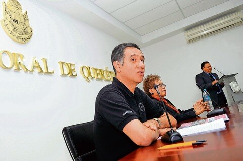 Evalúa  IEQ  si  es legal  mostrar listados