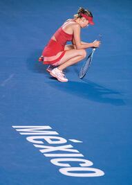 Virus deja al Abierto sin su reina