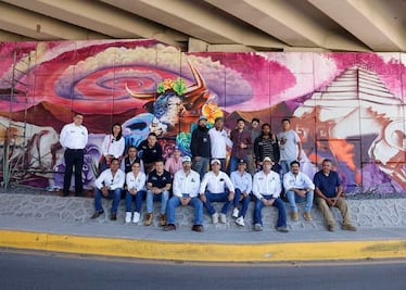 Roberto Sosa revisa obras en Corregidora