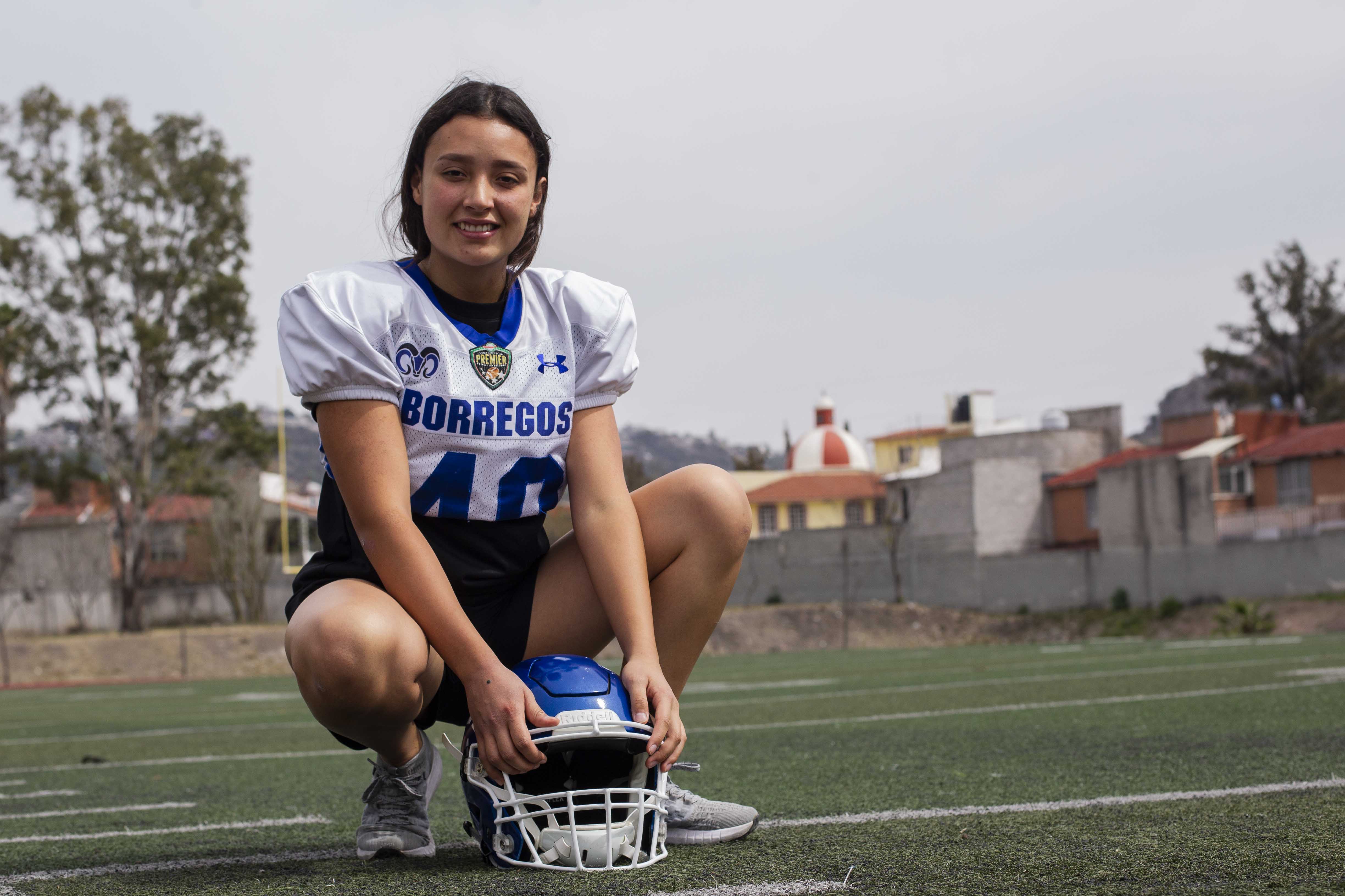 La guerrera del futbol americano