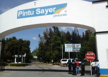 Incendio en empresa genera movilización 