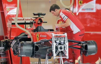 Vettel ‘ayuda’ a Lewis