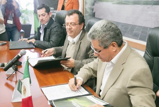Firman convenio ecológico