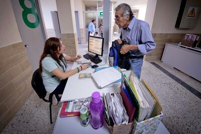 Reportan 19 quejas contra hospitales ante DDHQ