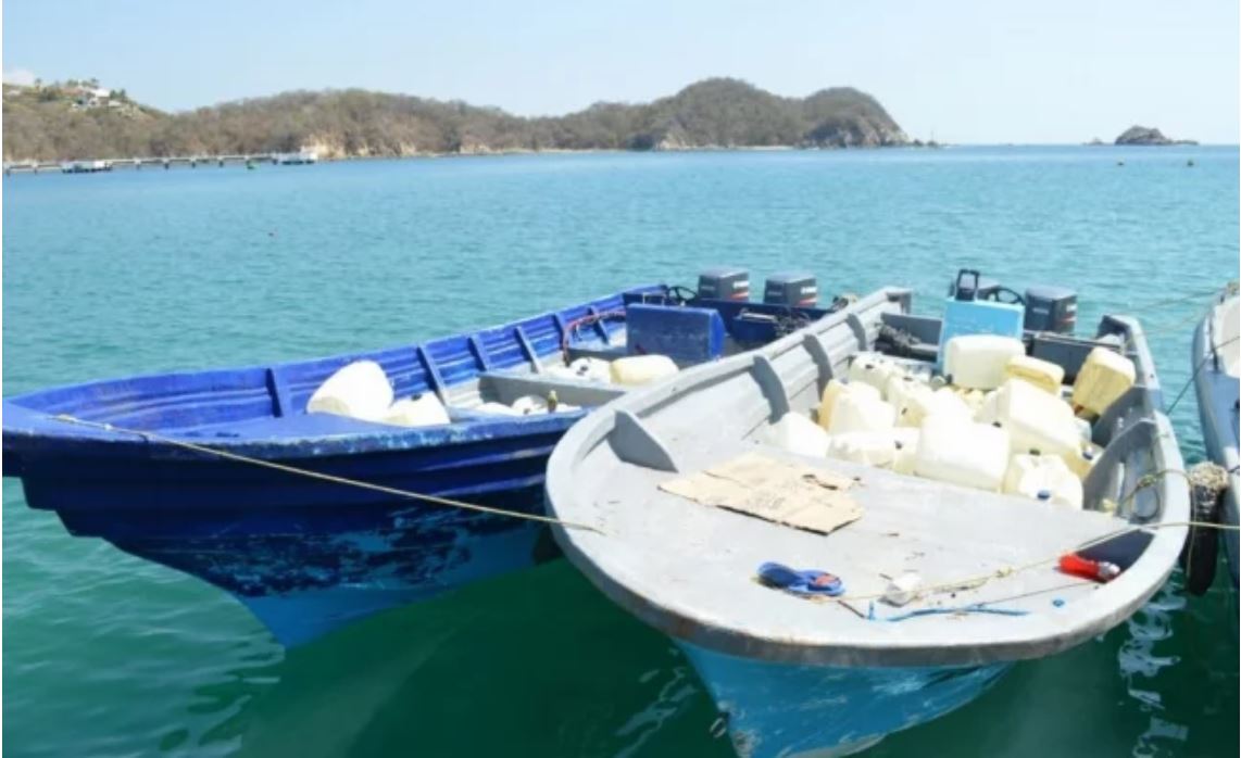 Marina asegura más de media tonelada de cocaína y combustible en Oaxaca