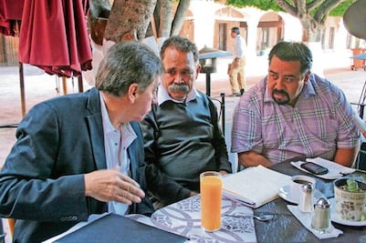  Busca PRD fijar  agenda política nacional