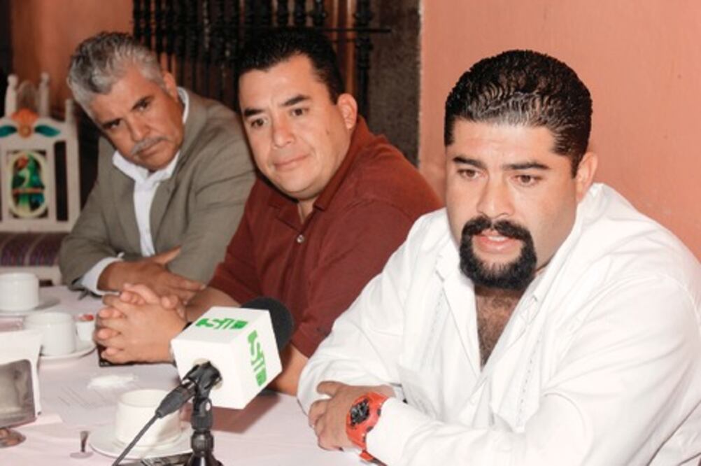 Destaca experiencia de Elías Quintanar