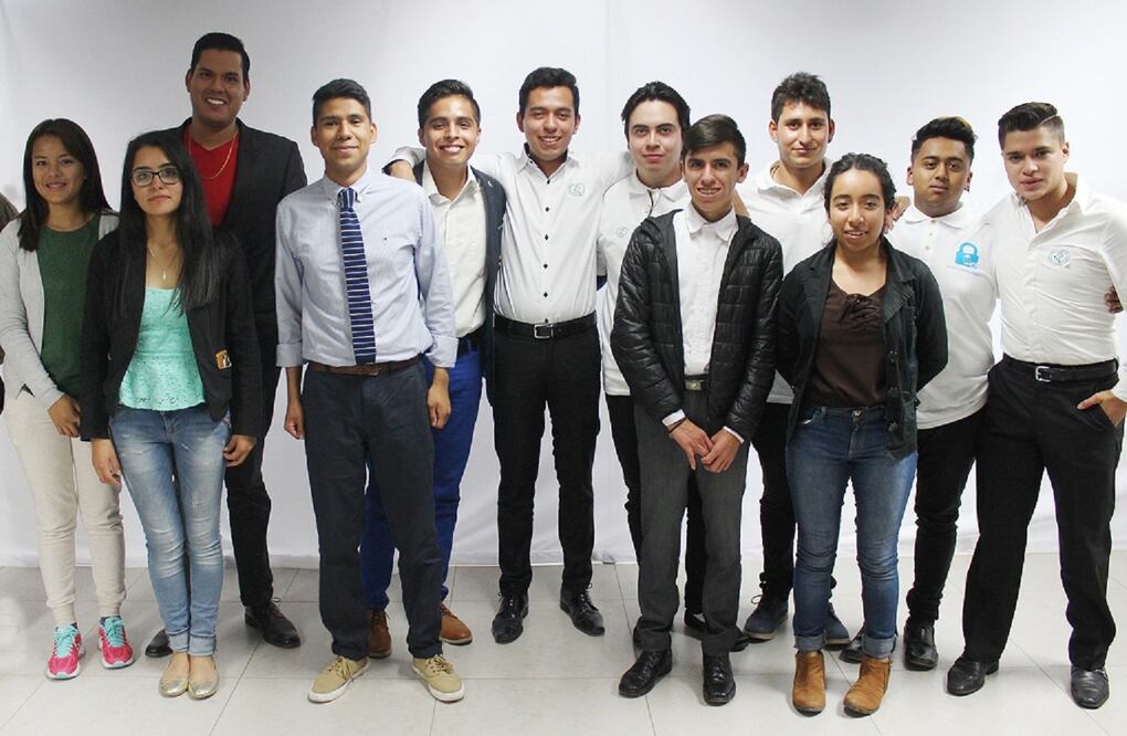 Alumnos buscan prevenir desastres