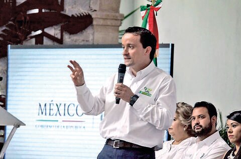 Arriola: el IMSS, más público y  social que nunca