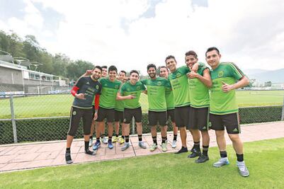 El oro está a 16 mil 568 km