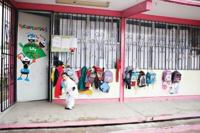 Preocupados por cierre de escuela 