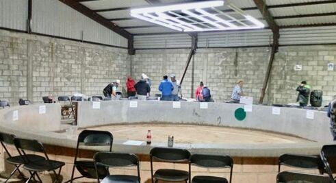 Clausuran “El Potrero”, sitio clandestino de peleas de gallos en El Marqués