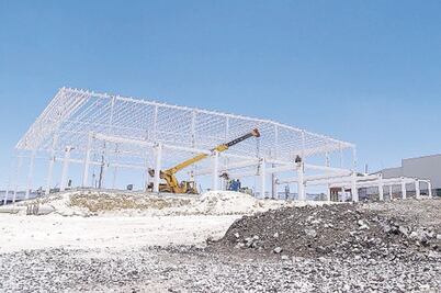 Grúas operan sin certificación