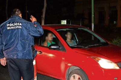 Detienen a 43 personas en operativo