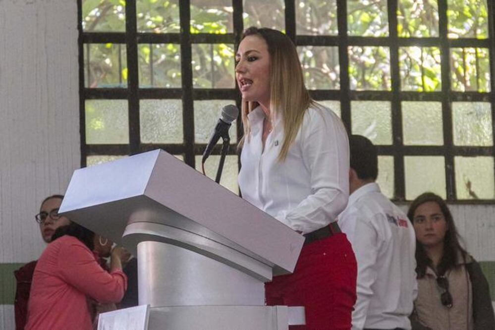 Vania Camacho afirmó que el PRI ha pugnado por integrar propuestas ciudadanas y en abonar al trabajo en seguridad; sin embargo, sólo han encontrado negativas y opacidad por parte del gobierno de Guillermo Vega. (ARCHIVO. EL UNIVERSAL)