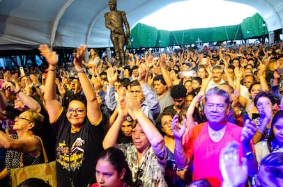 Rompe récord asistencia al aniversario de la capital 