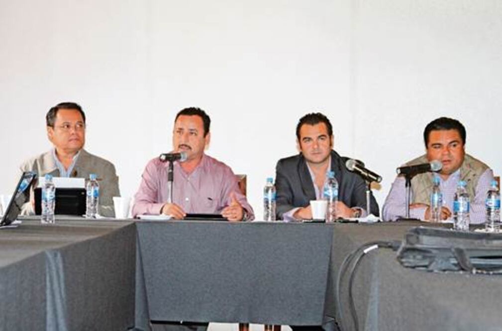 Buscan aprovechar basura en Jalpan