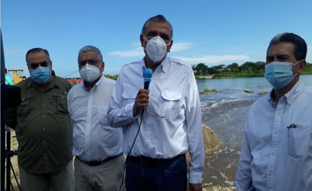 Gobernador de Tabasco invierte 100 mil pesos en “cachitos” para rifa de avión presidencial