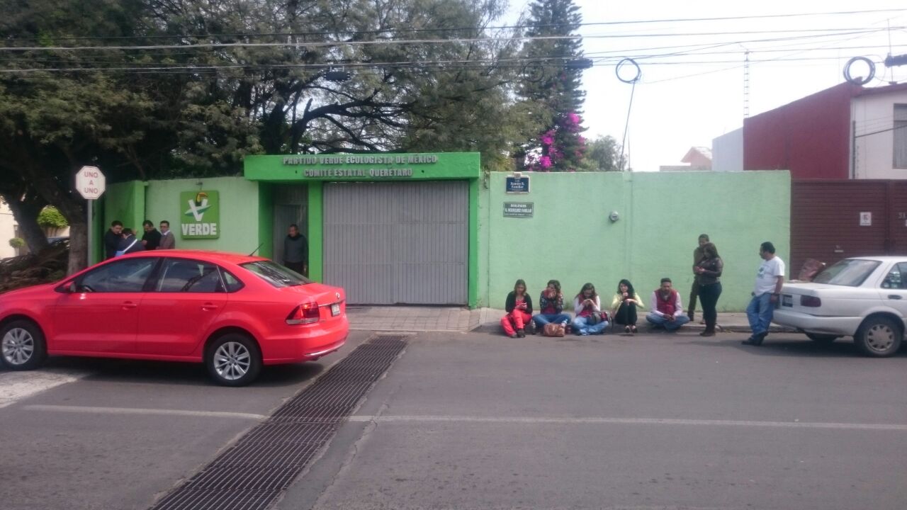 Saquean oficinas del Partido Verde en Querétaro