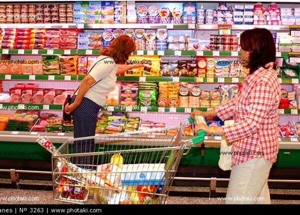 Continúa construcción de tiendas de conveniencia