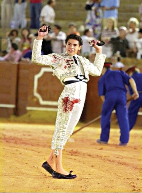 Brandon Campos se luxa el codo