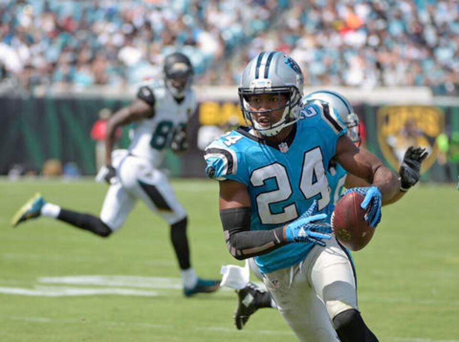 Panthers deja ir a Josh Norman