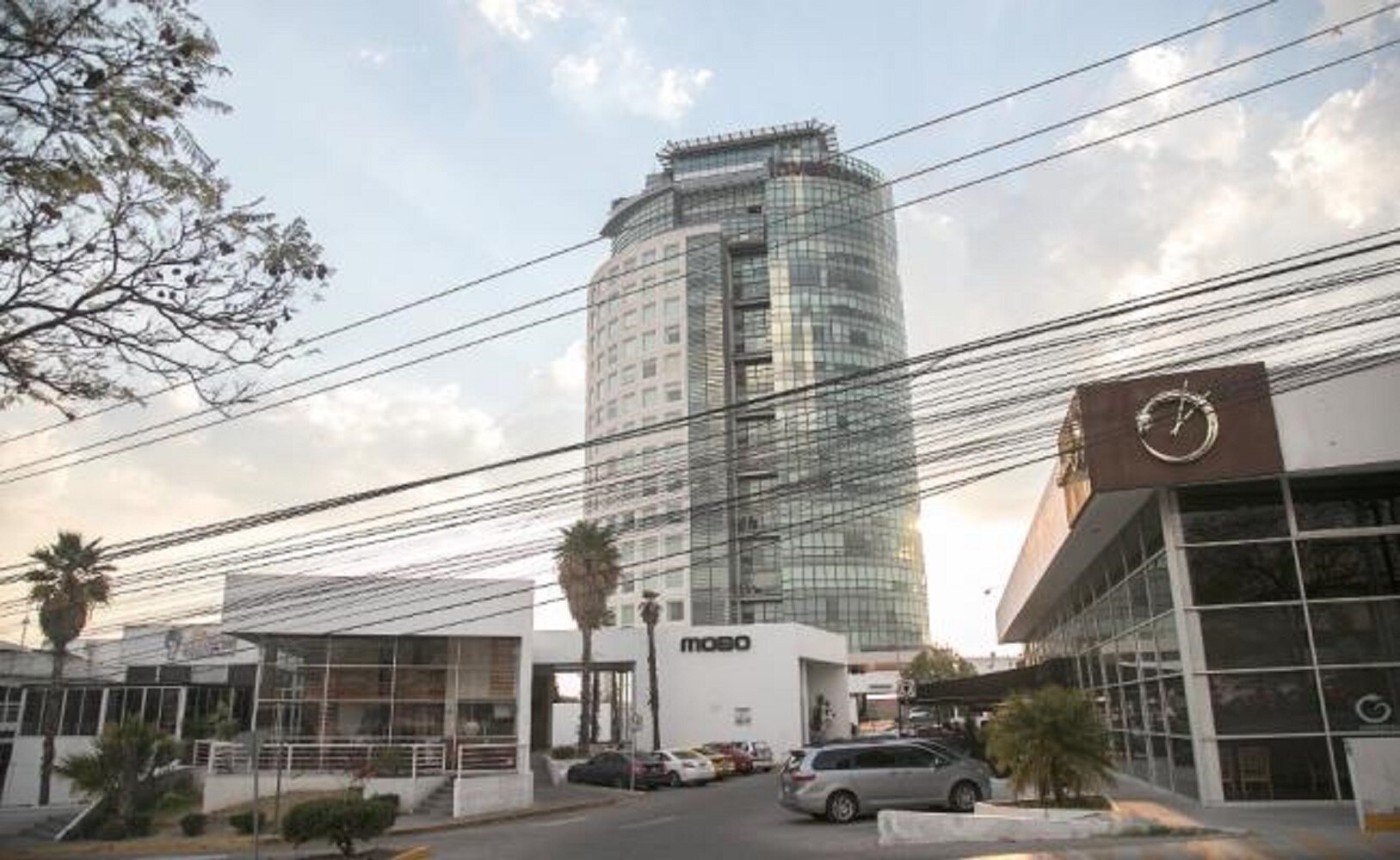 PGR asegura oficinas de Barreiro, presunto “lavador” de Anaya