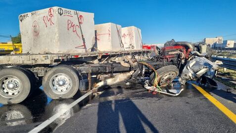 Dejan 2 choques 14 lesionados y caos carretero en SJR