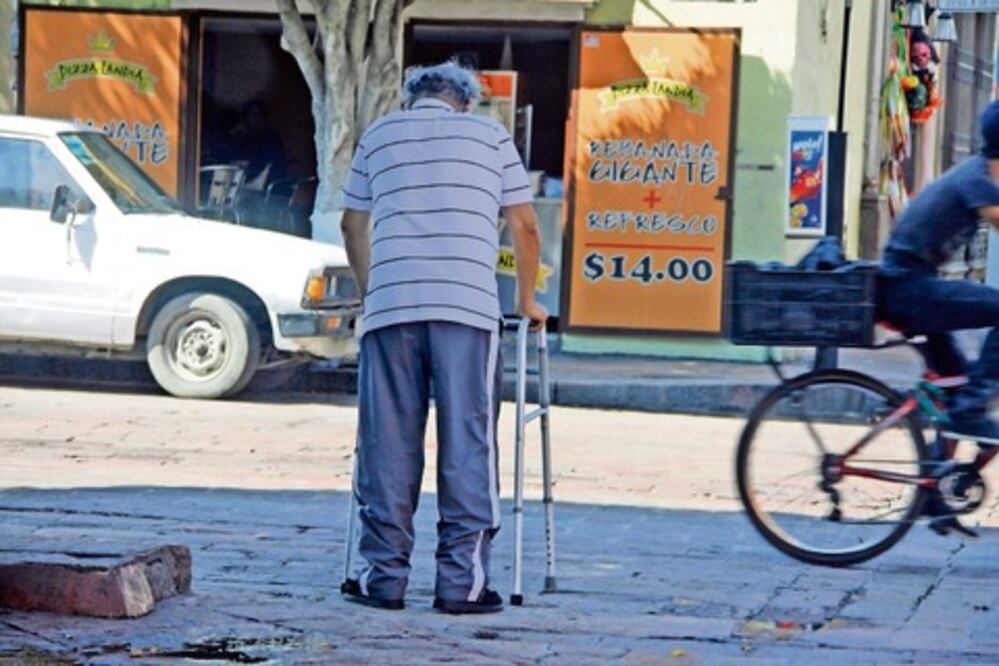 Adultos mayores padecen anemia