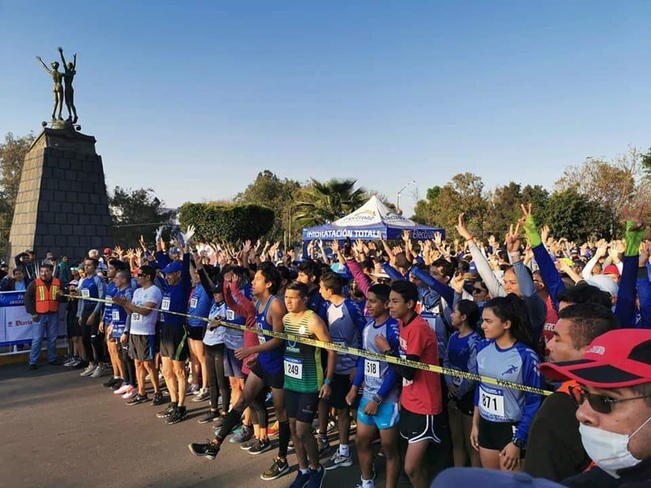 UAQ realiza la novena carrera Universitarios por Siempre