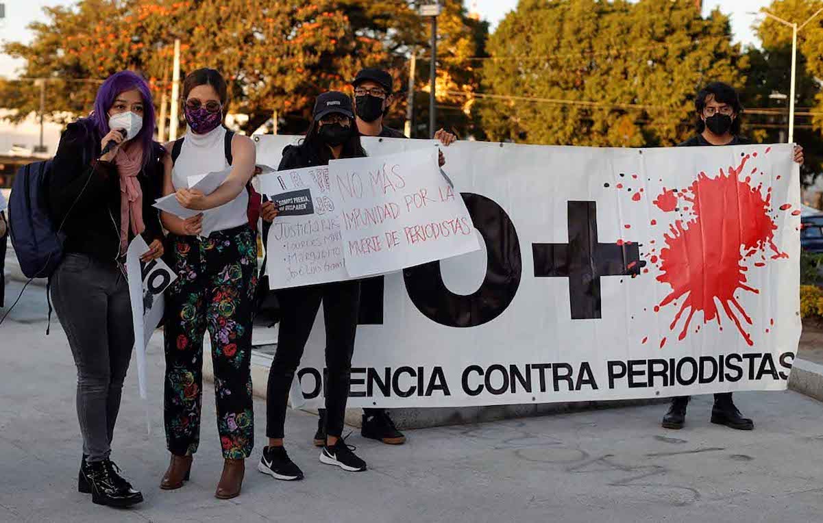 “No más violencia contra periodistas" también exigen desde Querétaro