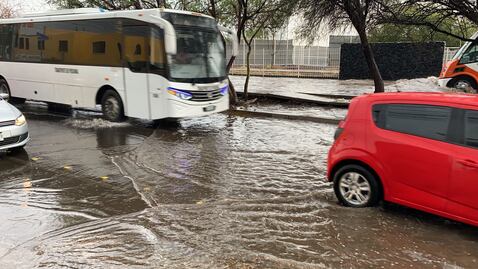 Morena promete acabar con las inundaciones en la capital de Querétaro