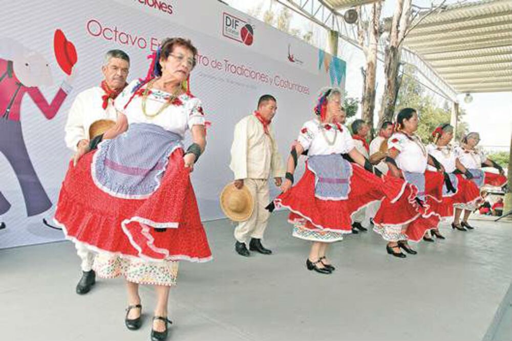 Fomentan tradiciones queretanas