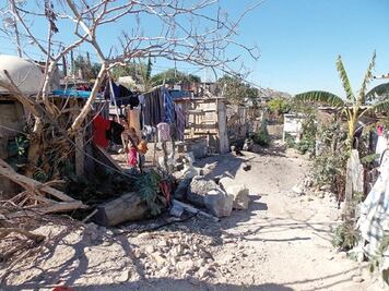 Enfrentan pobreza con pocos recursos