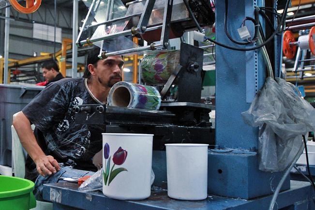 Corregidora prohibirá plásticos a partir de mayo 