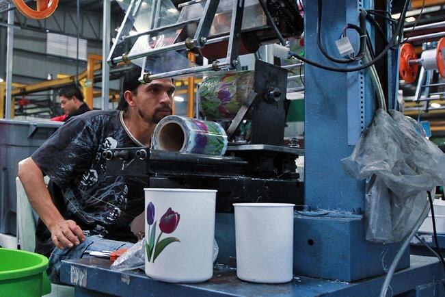 Corregidora prohibirá plásticos a partir de mayo