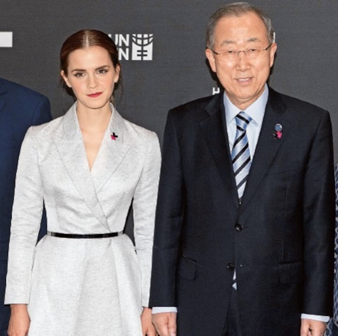 Amenaza con filtrar fotos de Watson