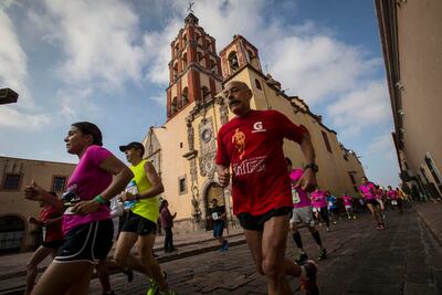 Maratón será gratuito para queretanos, asegura FDS