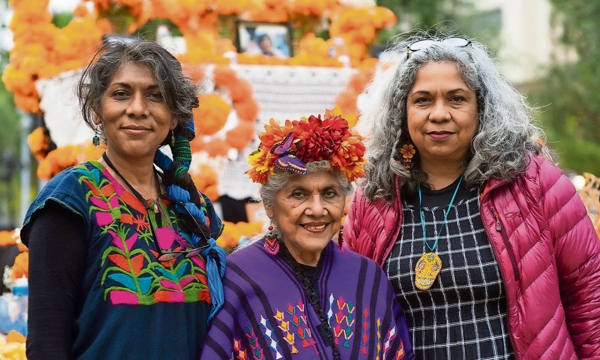 Así se vive en París el Día de Muertos