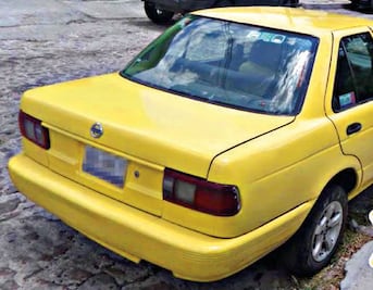 Policías recuperan tres vehículos en la capital