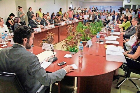 MC, aún sin firmar pacto de civilidad