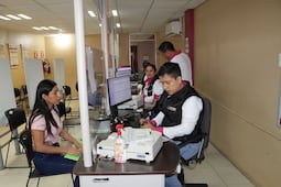 INE llama a jóvenes de 17 años a tramitar su credencial para votar