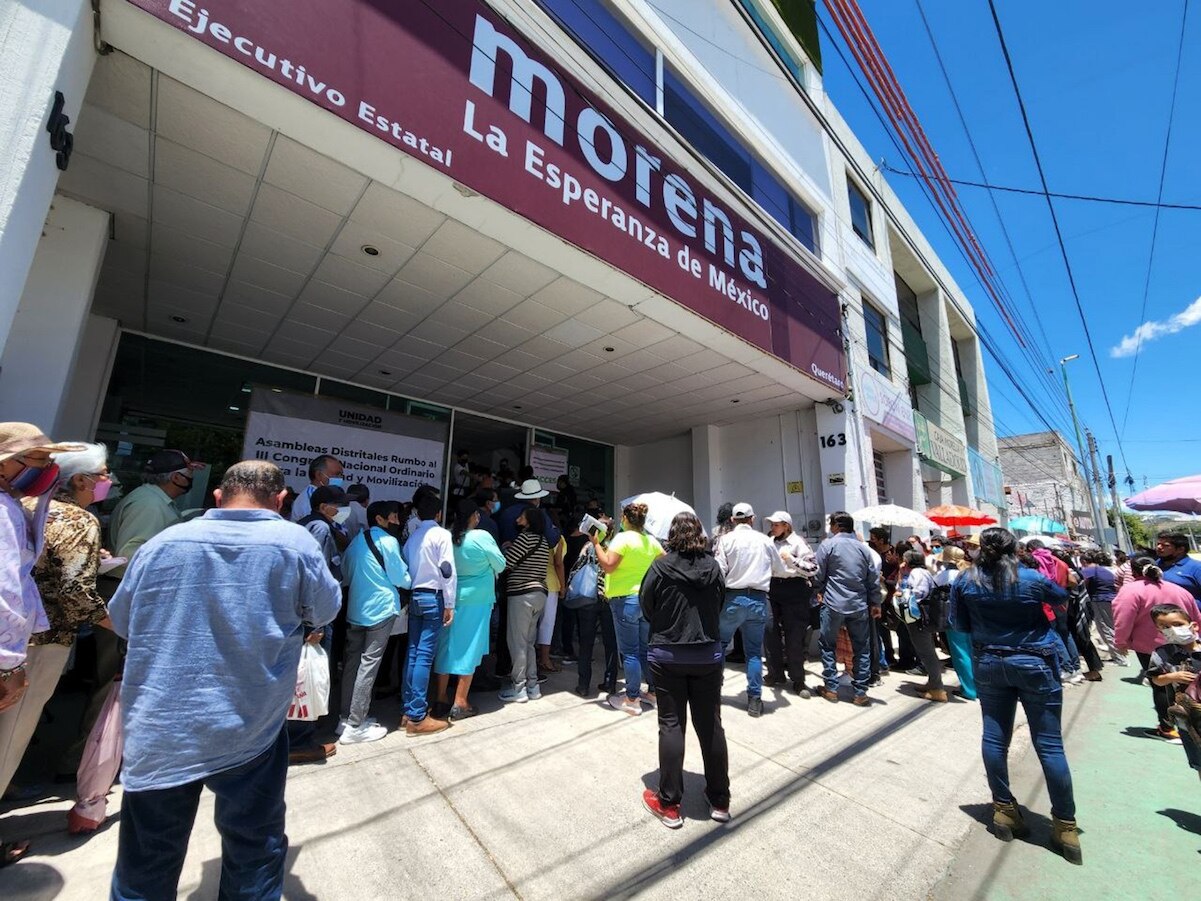 Entre el acarreo y la compra de votos. Así fue la votación por consejeros en Morena Querétaro