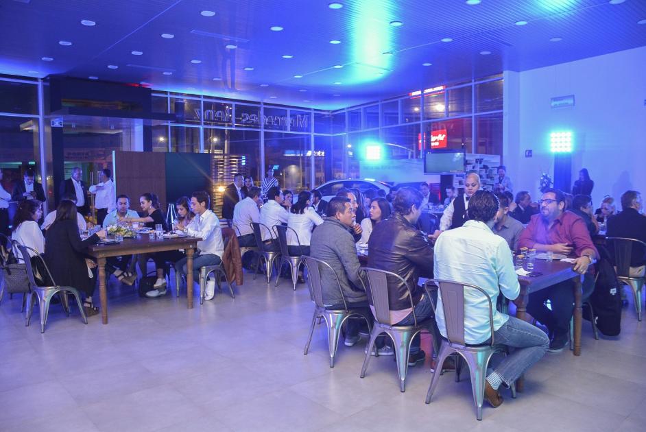 En un ambiente de lujo y exclusividad, miembros de la socialité queretana e influencers, como Armando Limón y María Philibert, se reunieron para experimentar la segunda edición de una cata maridaje especial.