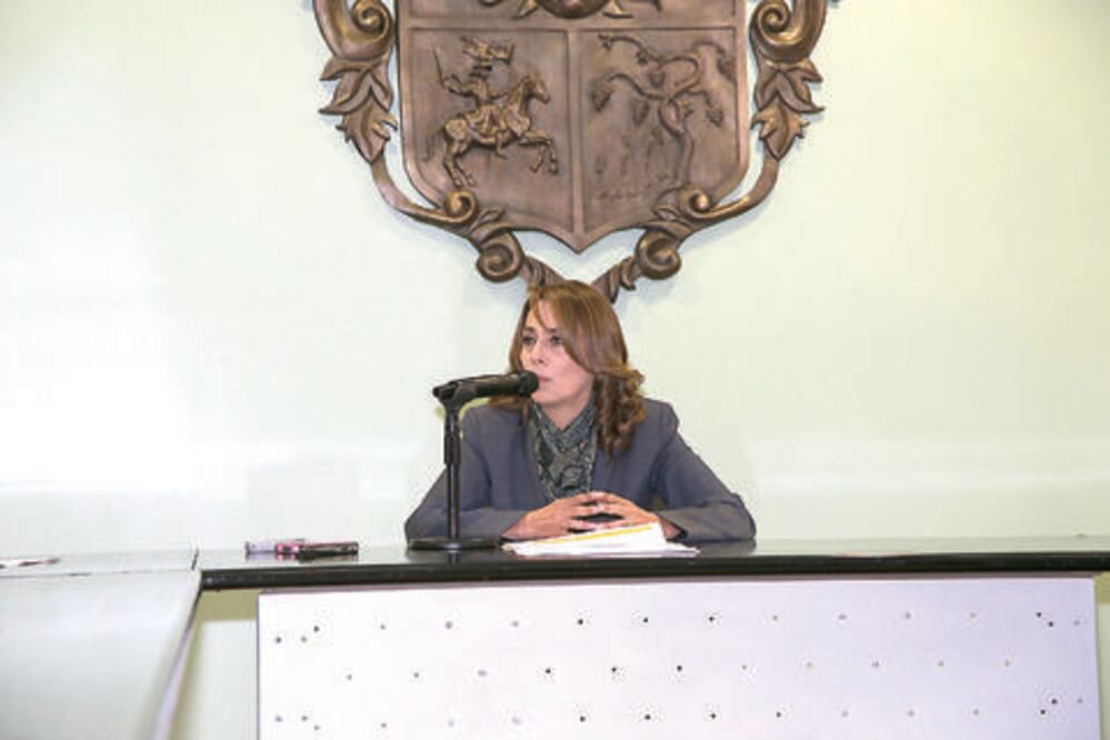 Definirán quién analizará funcionarios