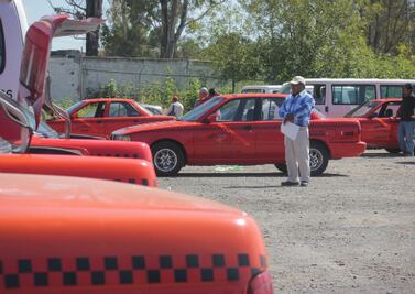 Van tras taxis pirata
