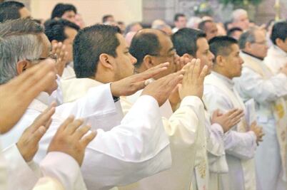 Exhorta obispo a vivir sin avaricia