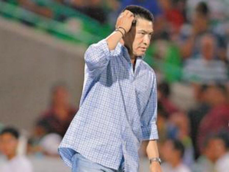 Con los pelos de punta en Gallos Blancos