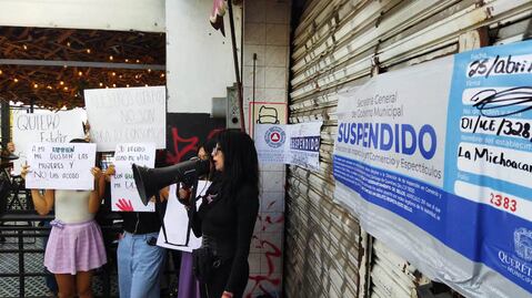 Protección Civil cierra paletería en Querétaro; tomaban fotografías a alumnas 